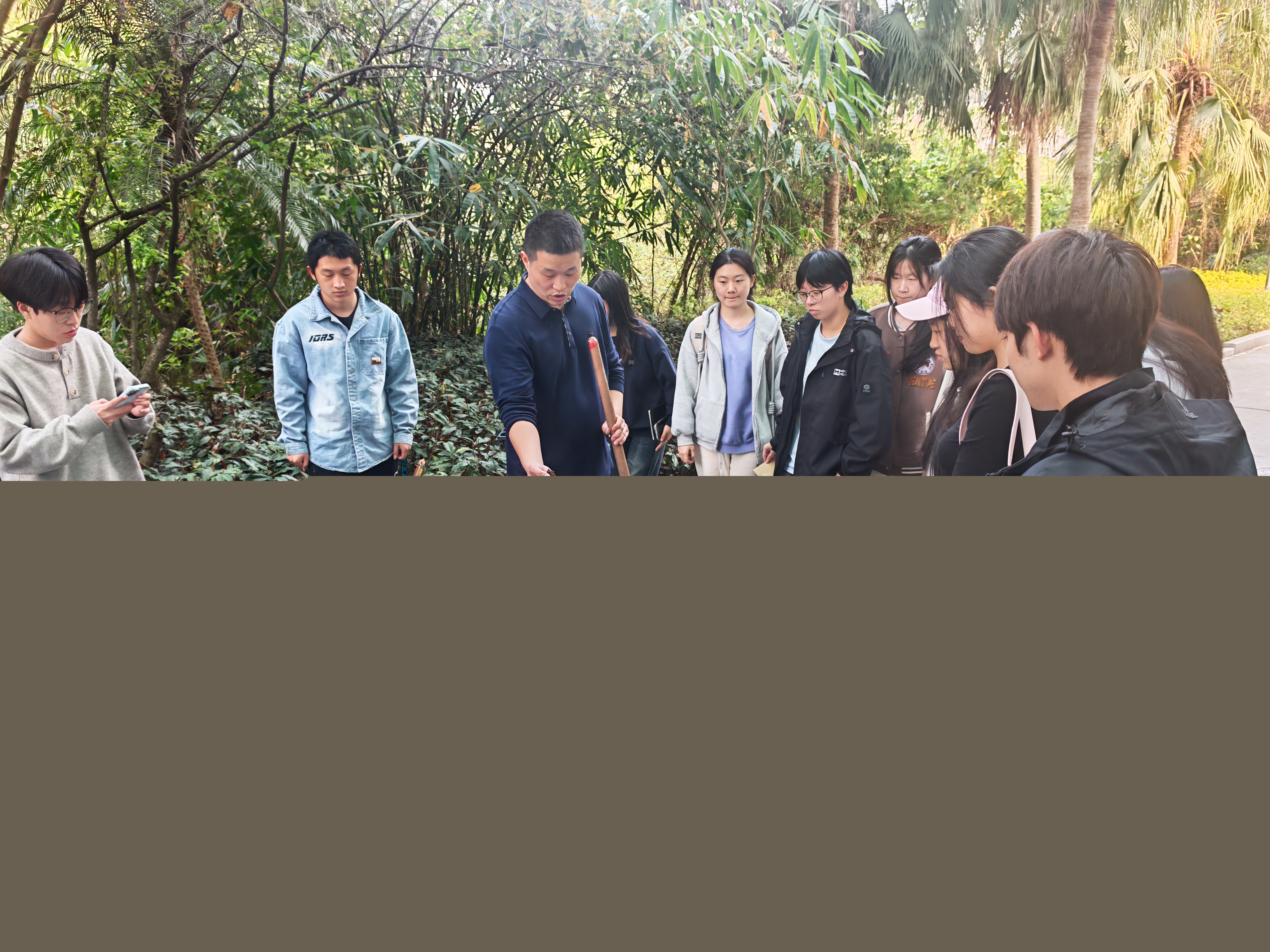 配圖2.jpg 配圖2.jpg